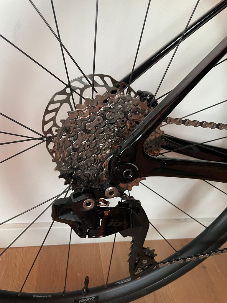 Używany Giant Defy Advanced 2 2025 | Di2 2025 Road & Gravel — zdjęcie 9 z 10