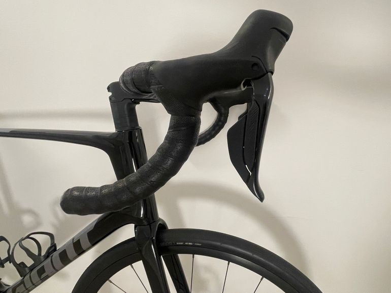 Używany Giant Defy Advanced 2 2025 | Di2 2025 Road & Gravel — zdjęcie 5 z 10