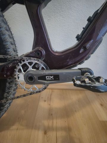 Orbea RALLON M-LTD 2023 2023 Mountainbike usato, Viola — immagine 7 di 14
