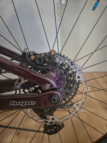 Orbea RALLON M-LTD 2023 2023 Mountainbike usato, Viola — immagine 5 di 14