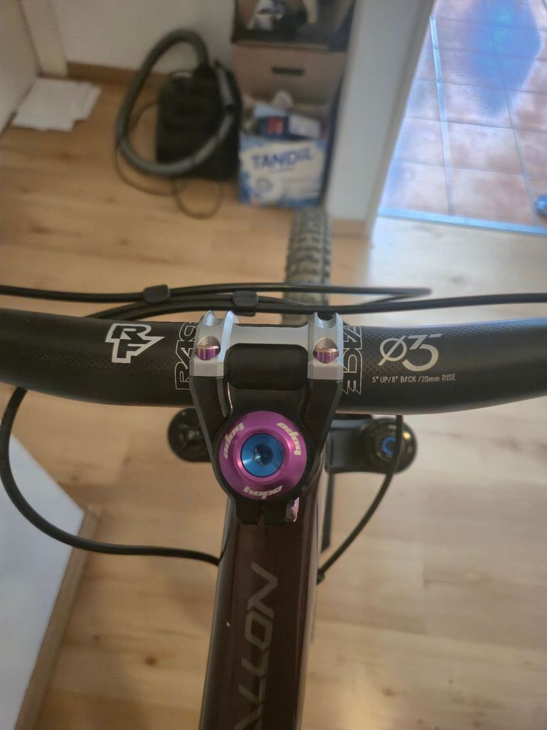 Orbea RALLON M-LTD 2023 2023 Mountainbike usato, Viola — immagine 8 di 14