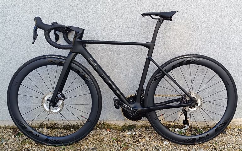 Używany Elves Custom Shimano Ultegra Di2 2026 Road & Gravel — zdjęcie 2 z 9