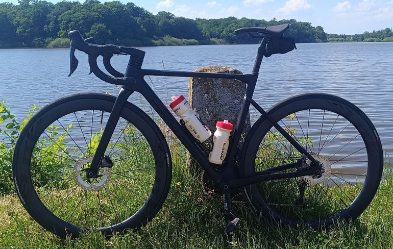 Używany Elves Custom Shimano Ultegra Di2 2026 Road & Gravel — zdjęcie 6 z 9