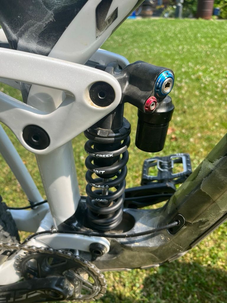 Giant Glory Advanced 2025 2025 Mountainbike de segunda mano, Gris claro — imagen 3 de 5