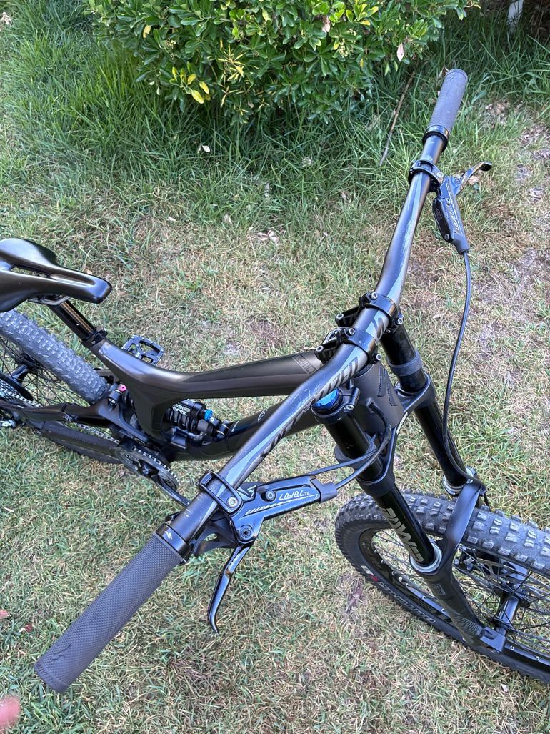 Specialized Demo SRAM GX 2016 Mountainbike usato, Nero — immagine 10 di 14