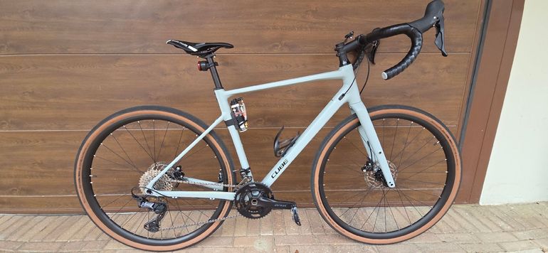 Gebrauchtes CUBE NUROAD, RACE 2025 2025 Road & Gravel, Hellgrau — Bild 2 von 19