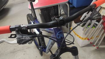 Used Kona Stinky Shimano Deore XT 2010 Mountainbike, Blue — image 2 of 9