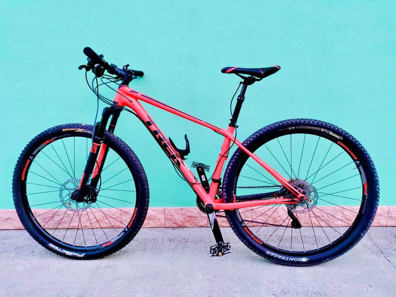 Trek Superfly 7 2015 2015 MTB usato