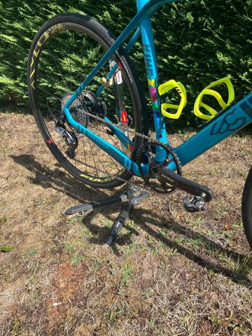 Cinelli Zydeco Shimano GRX 2023 Road & Gravel usato, Blu — immagine 4 di 5