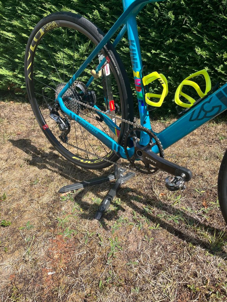 Cinelli Zydeco Shimano GRX 2023 Road & Gravel usato, Blu — immagine 4 di 5