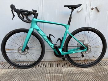 Gebrauchtes Bianchi Infinito 2026 2026 Road & Gravel, Grün — Bild 2 von 7