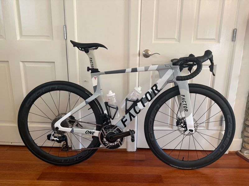 Used Factor ONE - SRAM FORCE w/ Power Meter 2026 Frameset 2026 Road & Gravel