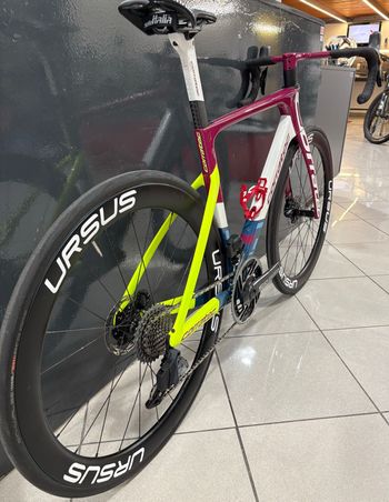 Brugt Corratec CCT Evo Team Replica 2025 2025 Road & Gravel — billede 3 af 11