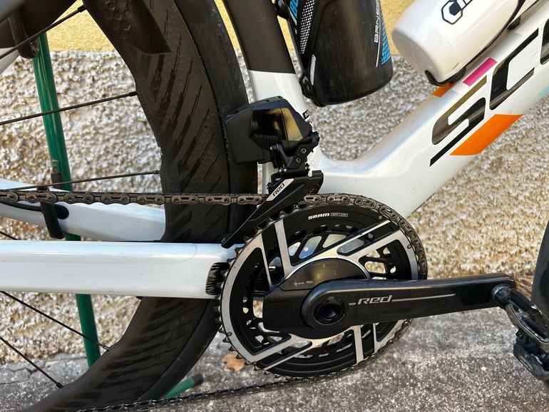 Used Scott Foil SRAM Red eTap AXS 2026 Road & Gravel, White — image 2 of 3