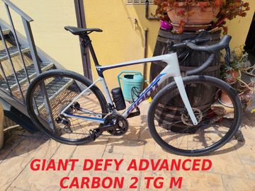 Giant Defy, Advanced 2 2021 2021 Road & Gravel d'occasion