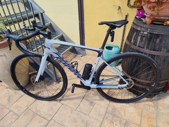 Gebrauchtes Giant Defy, Advanced 2 2021 2021 Road & Gravel, Hellgrau — Bild 2 von 5