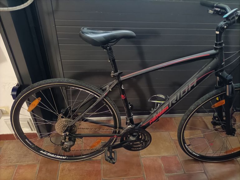 Gebrauchtes Merida CROSSWAY 40 2023 2023 Urban, Schwarz — Bild 6 von 8