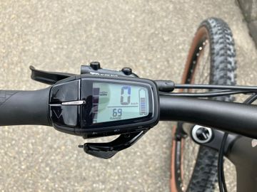Używany Lapierre Overvolt HT 8.6 2022 2022 Mountainbike — zdjęcie 7 z 7