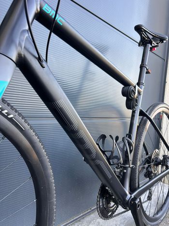 Tweedehands BMC Roadmachine X Two Shimano GRX 2025 Road & Gravel — afbeelding 2 van 9