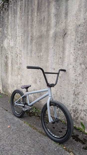 Used Wethepeople Custom 2021 Urban, Light Gray — image 2 of 10