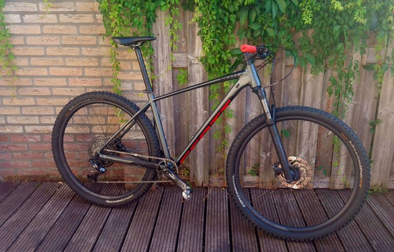 Used Scott Scale 970 2021 2021 Mountainbike, Light Gray, 29 — image 1 of 6