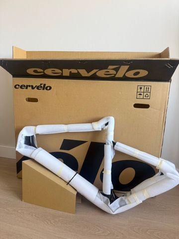 Używany Cervélo Áspero GRX RX825 Di2 2026 Frameset 2026 Road & Gravel