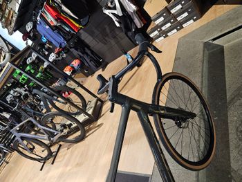 Gebrauchtes Scott Addict 10 2024 2024 Road & Gravel, Schwarz — Bild 4 von 5