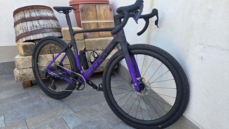 Used Scott Addict Gravel 20 2026 2025 Road & Gravel, Purple — image 3 of 5