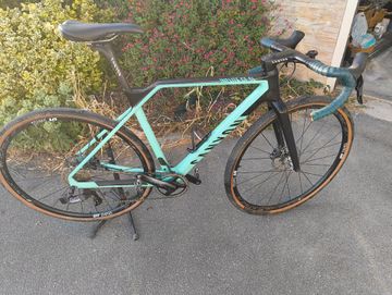 Canyon Inflite SRAM Force eTap AXS 2021 Road & Gravel de segunda mano