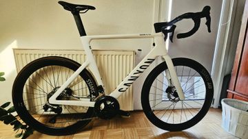 Brugt Canyon Aeroad CF SLX 7 Di2 2025 2025 Road & Gravel