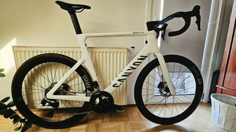 Used Canyon Aeroad CF SLX 7 Di2 2025 2025 Road & Gravel