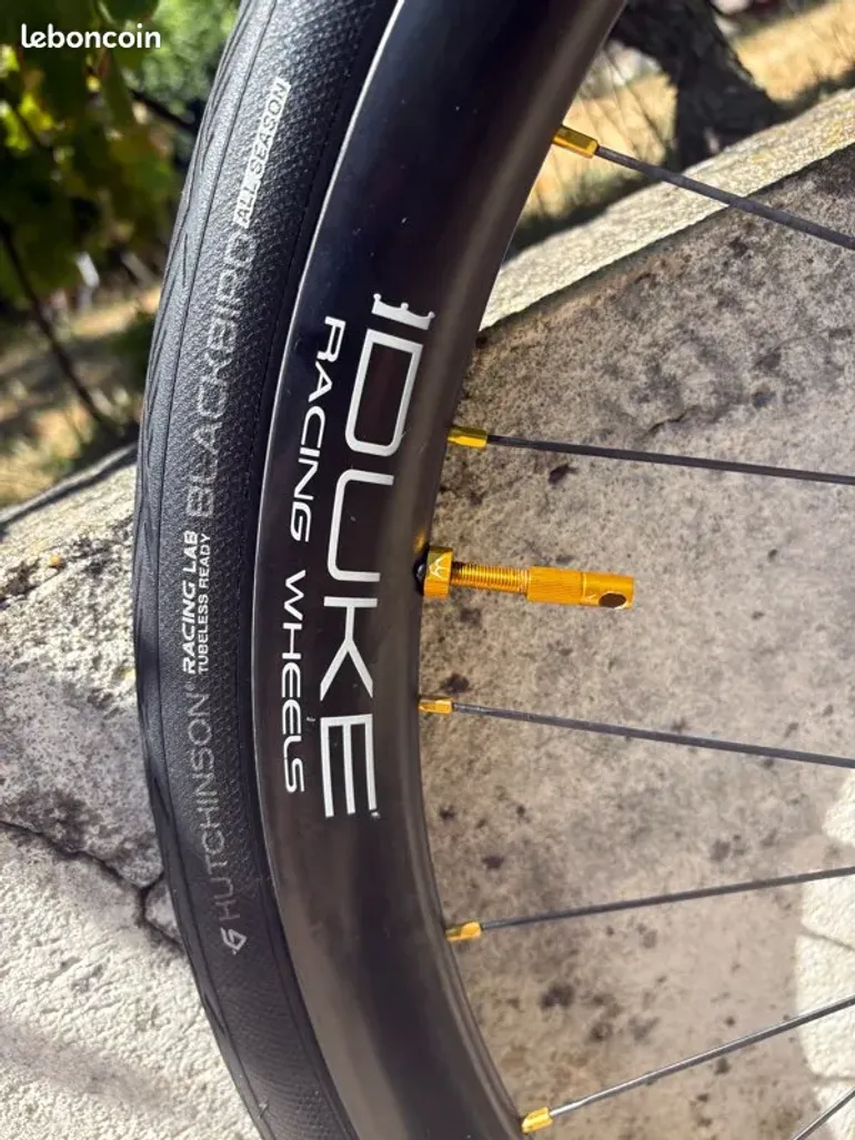 Brugt Canyon Endurace CF 8 Disc 2024 2024 Road & Gravel — billede 9 af 10