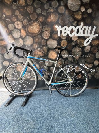 Gebrauchtes Trek Émonda SL 5 2017 2017 Road & Gravel, Hellgrau — Bild 2 von 7