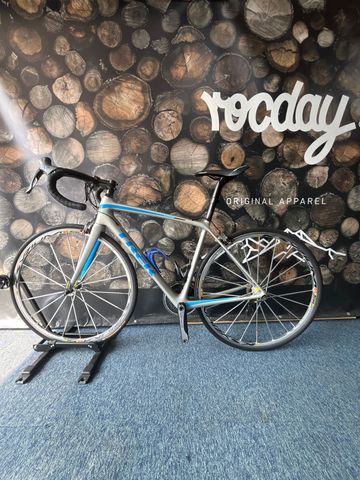 Używany Trek Émonda SL 5 2017 2017 Road & Gravel — zdjęcie 2 z 7