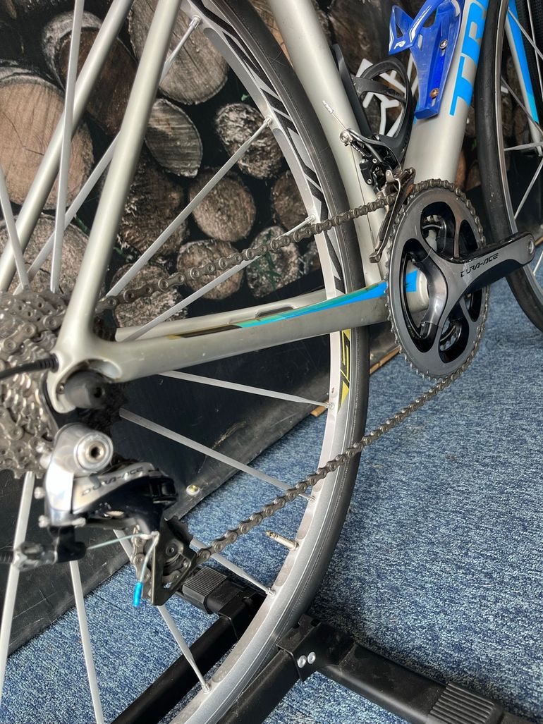 Gebrauchtes Trek Émonda SL 5 2017 2017 Road & Gravel, Hellgrau — Bild 3 von 7