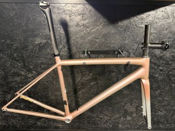 Specialized S-Works Aethos Frameset 2022 Frameset 2022 Road & Gravel d'occasion — image 4 sur 5