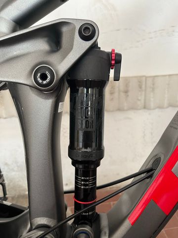Trek Remedy 7 2019 2019 Mountainbike usato, Grigio chiaro — immagine 8 di 8