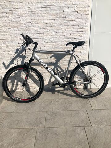 Used Trek 4300 Shimano Deore 2004 MTB
