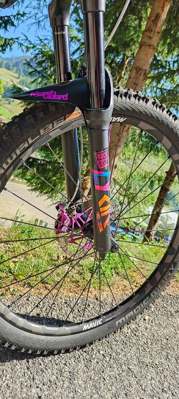 Tweedehands Trek Slash 9.8 XT 2020 2020 Mountainbike — afbeelding 5 van 9