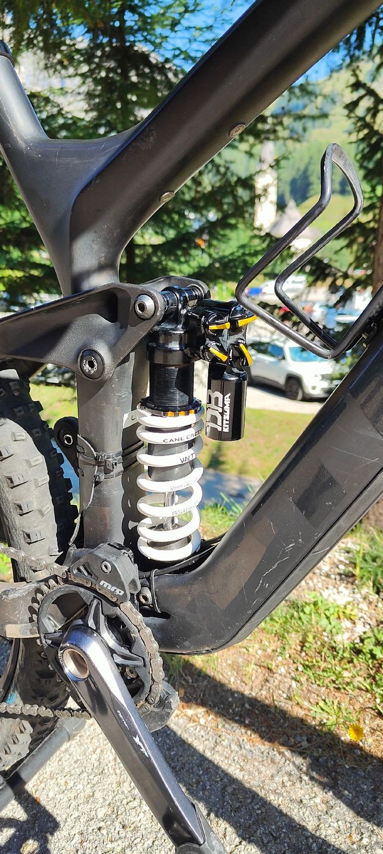 Używany Trek Slash 9.8 XT 2020 2020 Mountainbike — zdjęcie 4 z 9