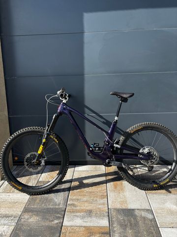 Tweedehands Forbidden Druid GX 2023 2023 Mountainbike — afbeelding 2 van 5