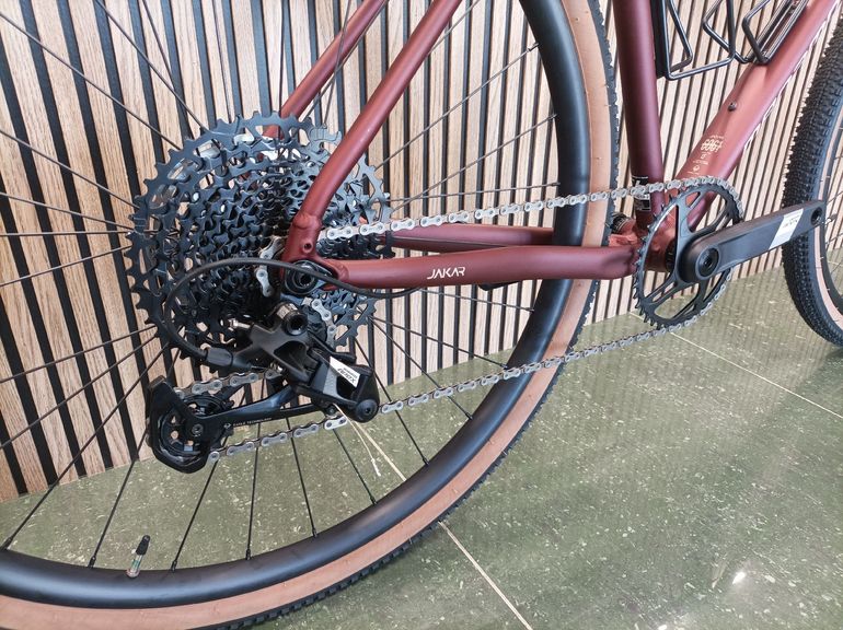 Megamo JAKAR 20 2026 2026 Road & Gravel usato, Rosso — immagine 4 di 4