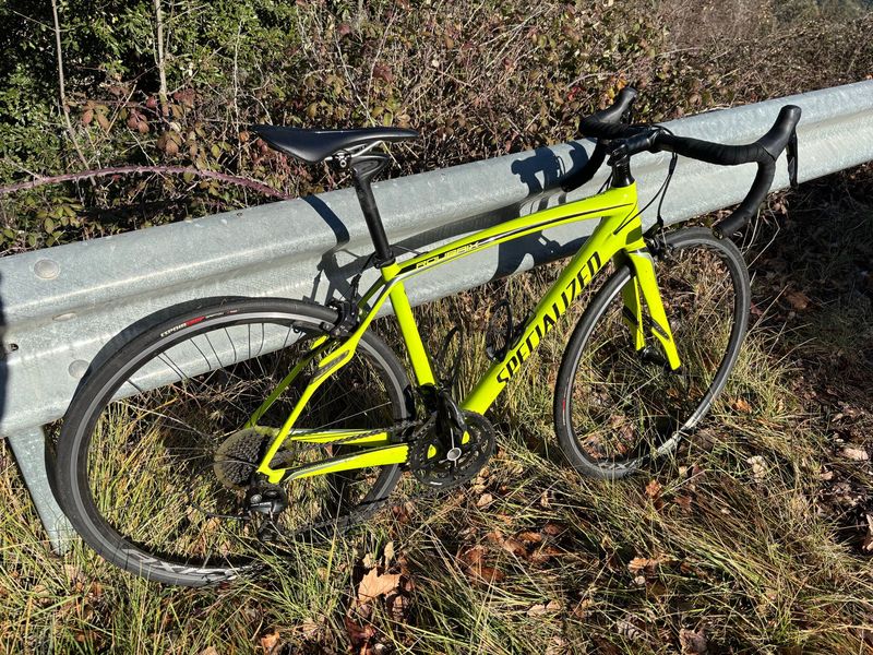 Gebrauchtes Specialized Roubaix SL4 Sport 2015 2015 Road & Gravel