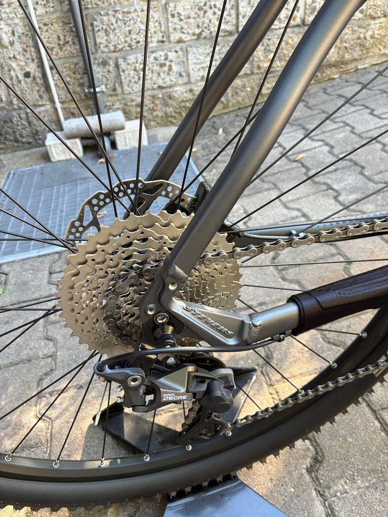Used Stevens Applebee 2025 2025 Mountainbike, Black, 27.5 — image 3 of 4