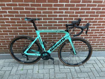 Gebrauchtes Bianchi Aria Shimano Ultegra 2021 Road & Gravel, Blau — Bild 3 von 13