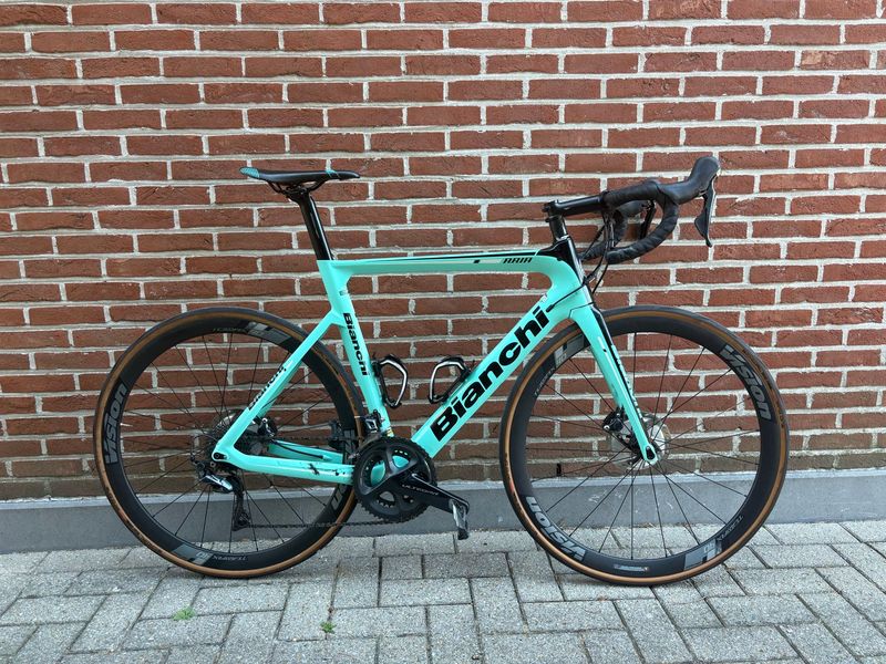 Tweedehands Bianchi Aria Shimano Ultegra 2021 Road & Gravel