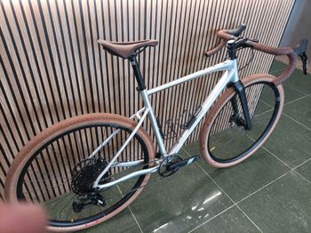 Megamo JAKAR 20 2026 2026 Road & Gravel usato, Grigio chiaro — immagine 3 di 4