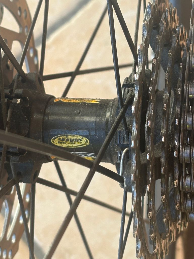 Scott Scot Scale Fyfti 2011 Mountainbike usato, Grigio chiaro — immagine 4 di 11