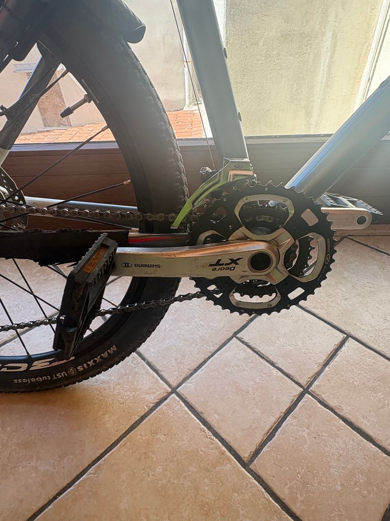 Scott Scot Scale Fyfti 2011 Mountainbike usato, Grigio chiaro — immagine 6 di 11