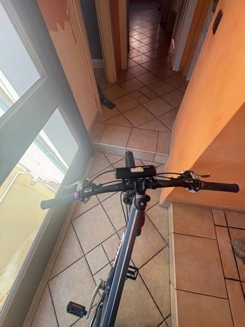 Scott Scot Scale Fyfti 2011 Mountainbike usato, Grigio chiaro — immagine 3 di 11